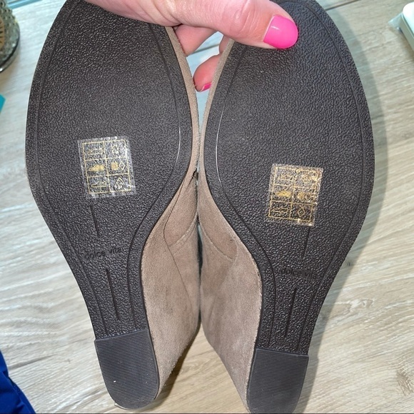 Dolce Vita Brown Wedge Booties - Picture 6 of 7